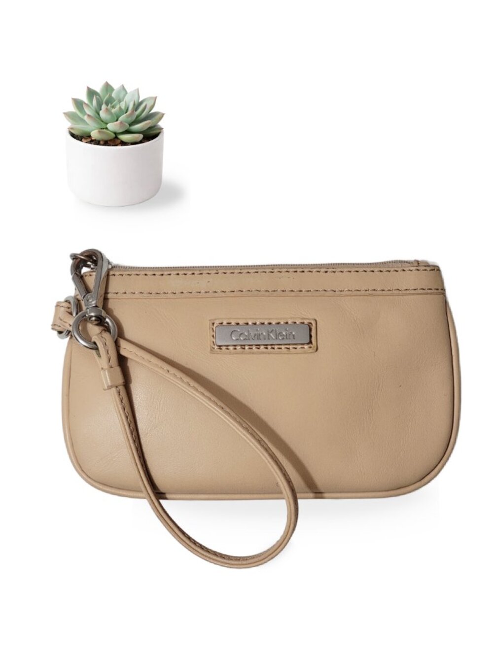 Calvin Klein Wristlet Tan Leather Zip Top Nude Clutch Wallet